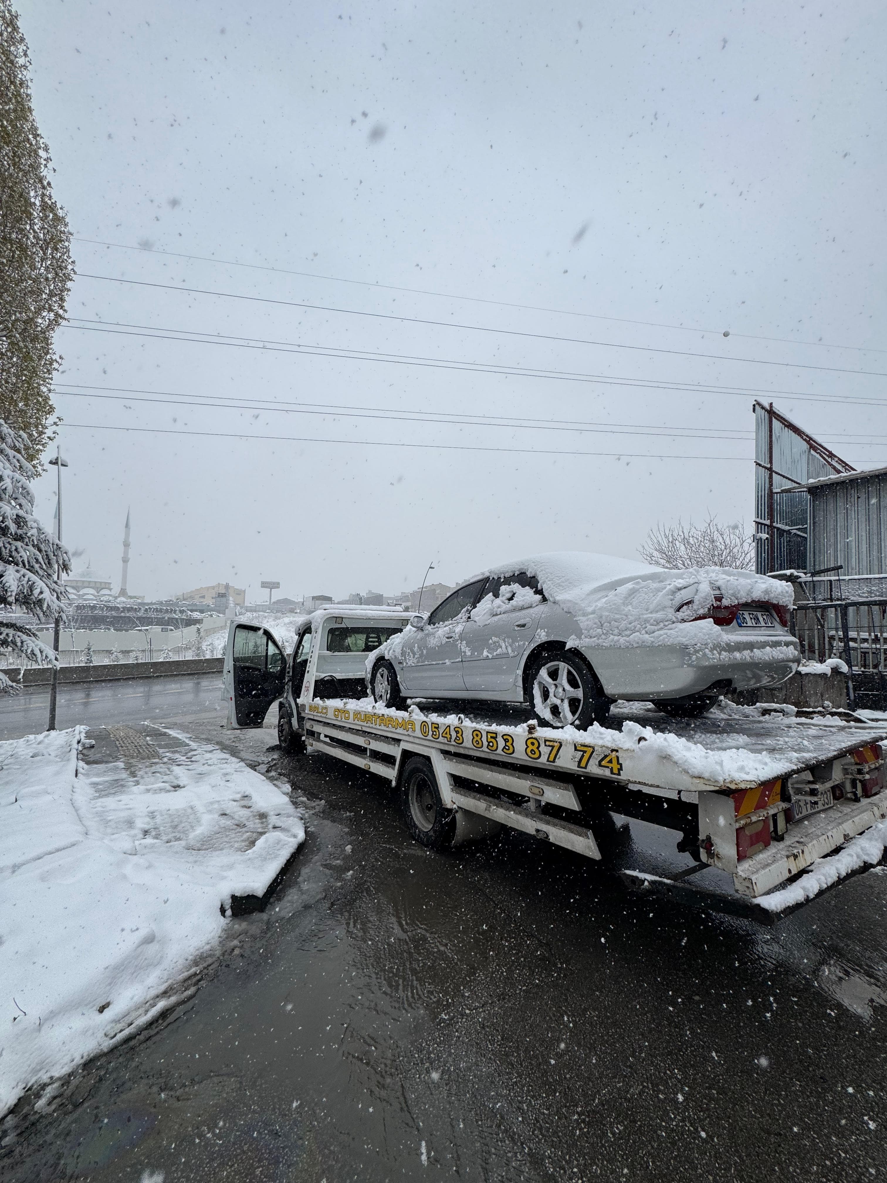 7/24 Acil Yol Yardımı